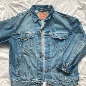 Levi’s Standard Trucker Denim Jacket Size Large Unisex